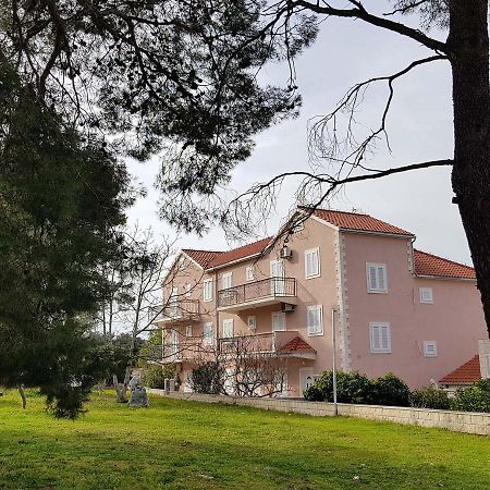 Ruzica Apartments Mirca  Екстер'єр фото