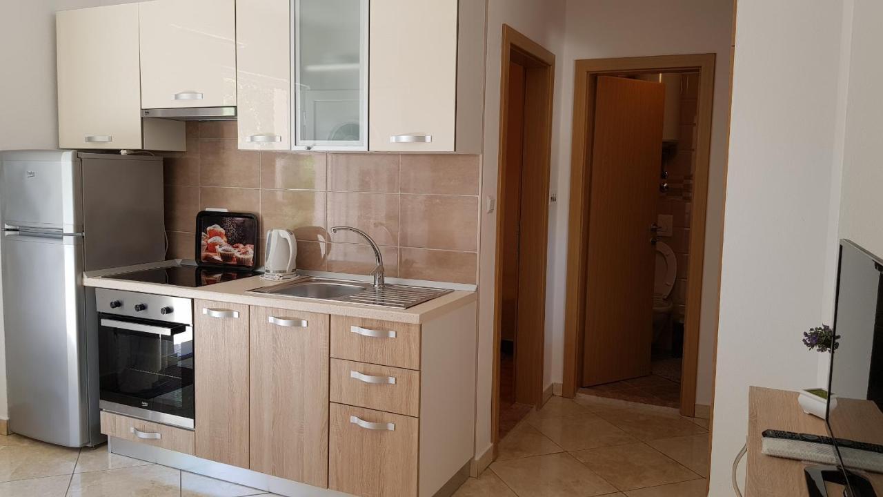 Ruzica Apartments Mirca  Екстер'єр фото