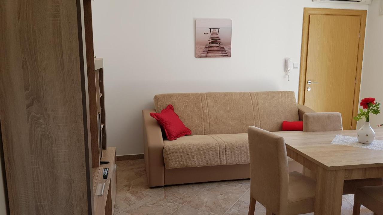 Ruzica Apartments Mirca  Екстер'єр фото