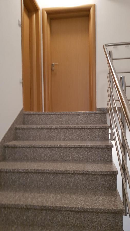 Ruzica Apartments Mirca  Екстер'єр фото