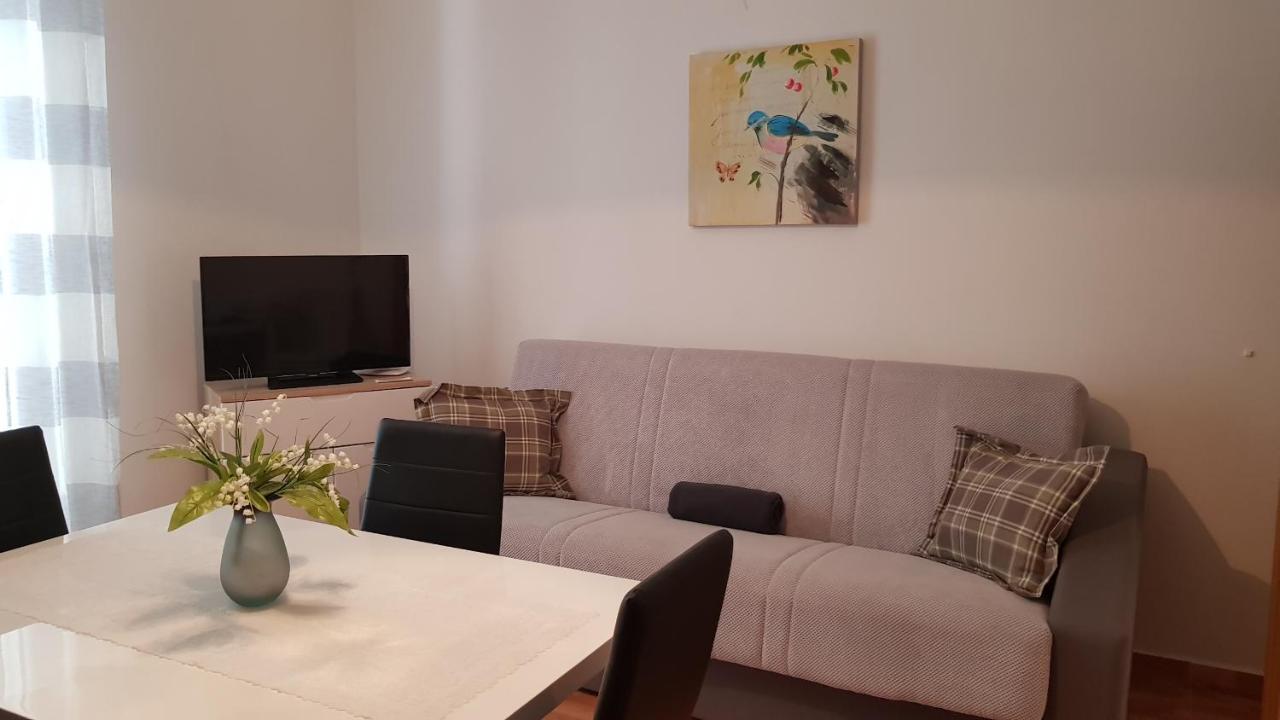 Ruzica Apartments Mirca  Екстер'єр фото