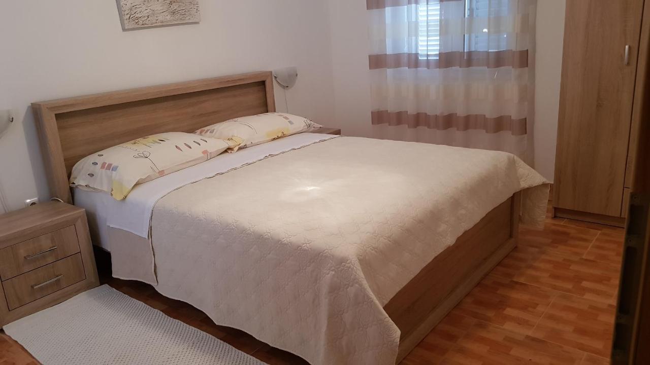 Ruzica Apartments Mirca  Екстер'єр фото